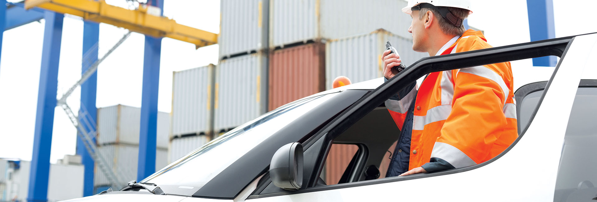 radios for construction workers